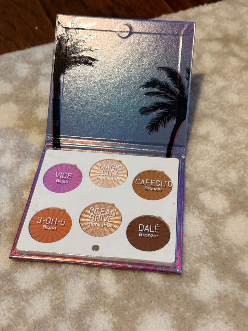 OFRA Mini Mix Face Palette - Iridescent Teal & Pink Packaging - Picture 2 of 3
